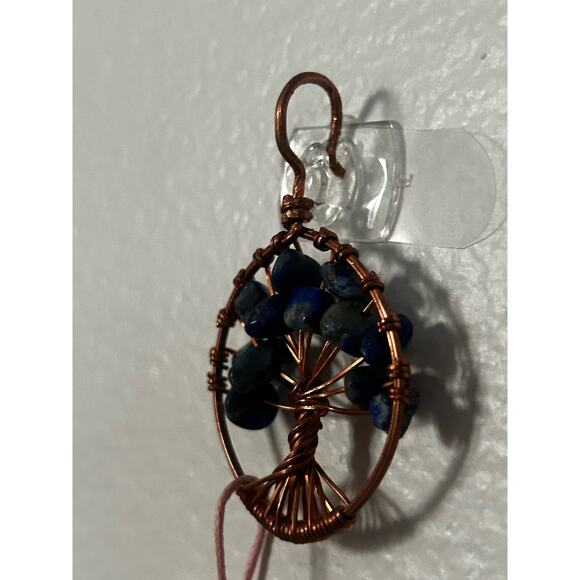 Handmade Copper and Serpentine Crystal Tree of life 3.5x2” Wall Decor - Picture 3 of 5